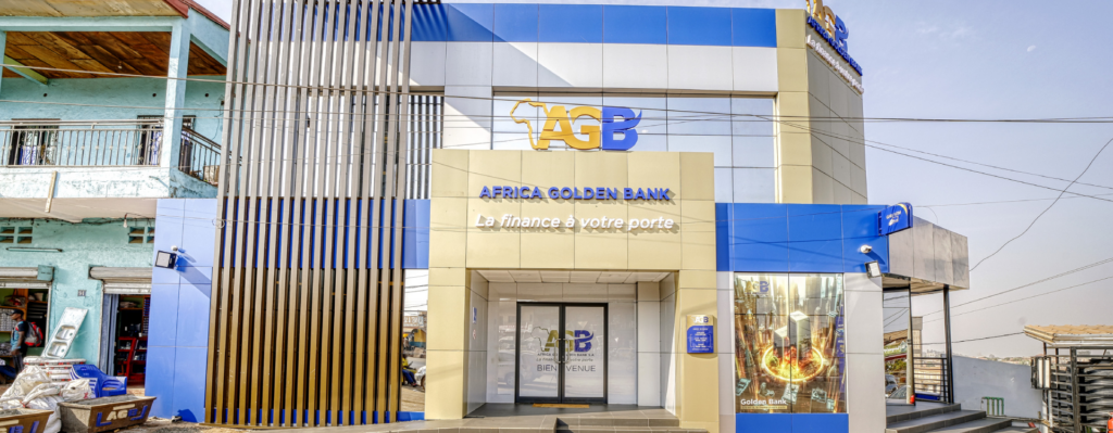 Une nouvelle agence de la Golden Bank ouvre ses portes à Bafoussam